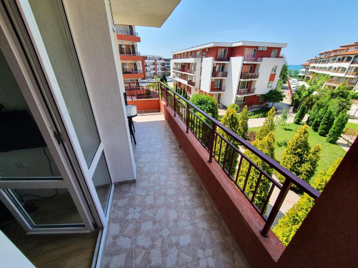 Apartmán TTT Burgas Exterior foto