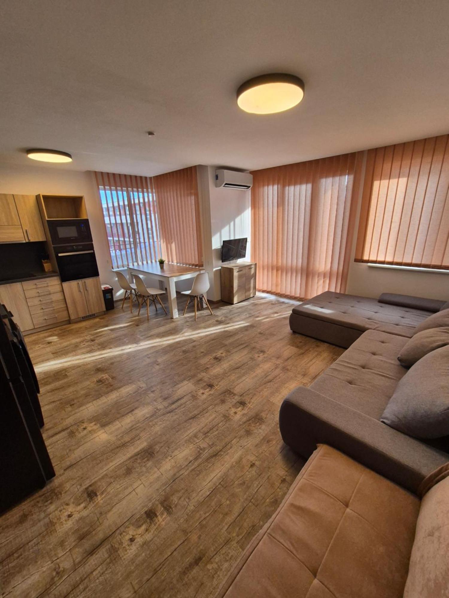 Apartmán TTT Burgas Exterior foto
